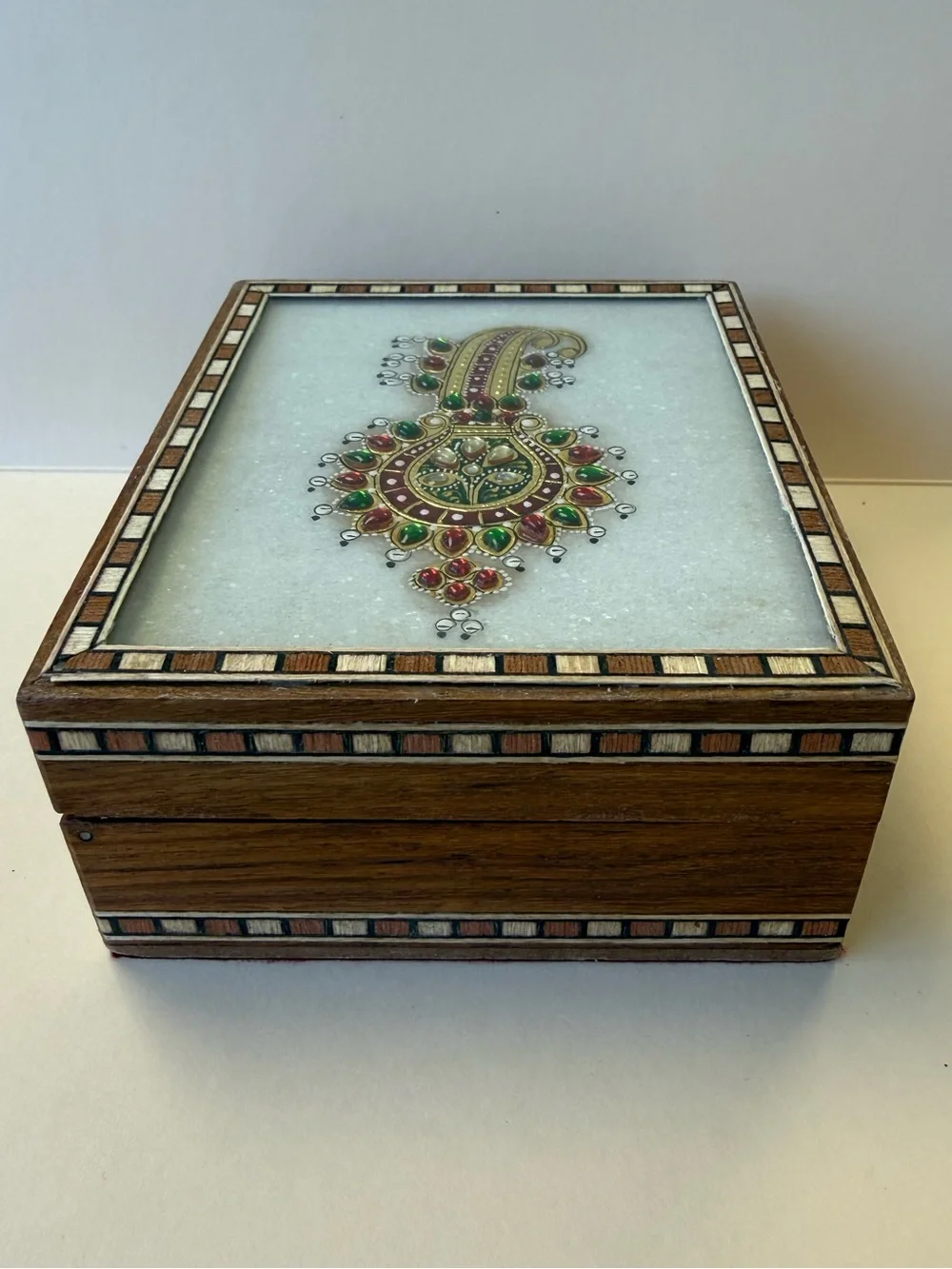 Vintage India Wood Inlay Jewelry Trinket Keepsake Box w/ Mosaic Stone Accent Lid